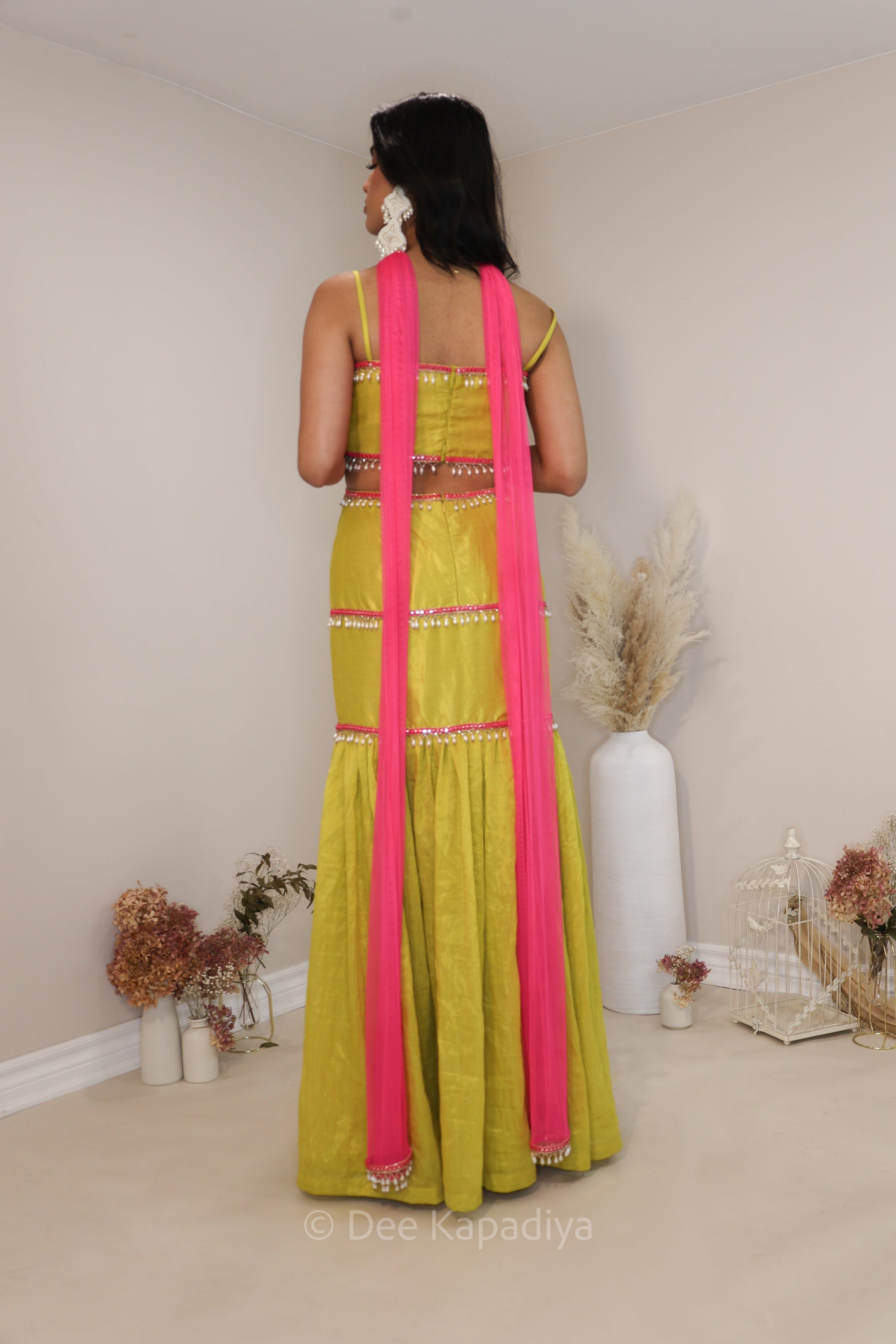 shanti priya om shanti om pink dress Perfect Hair and Makeup Transformation by Siwani Beauty