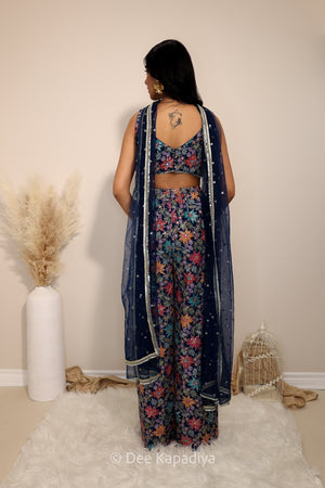 NARGIS FARSI SALWAR SET WITH HENNA CT