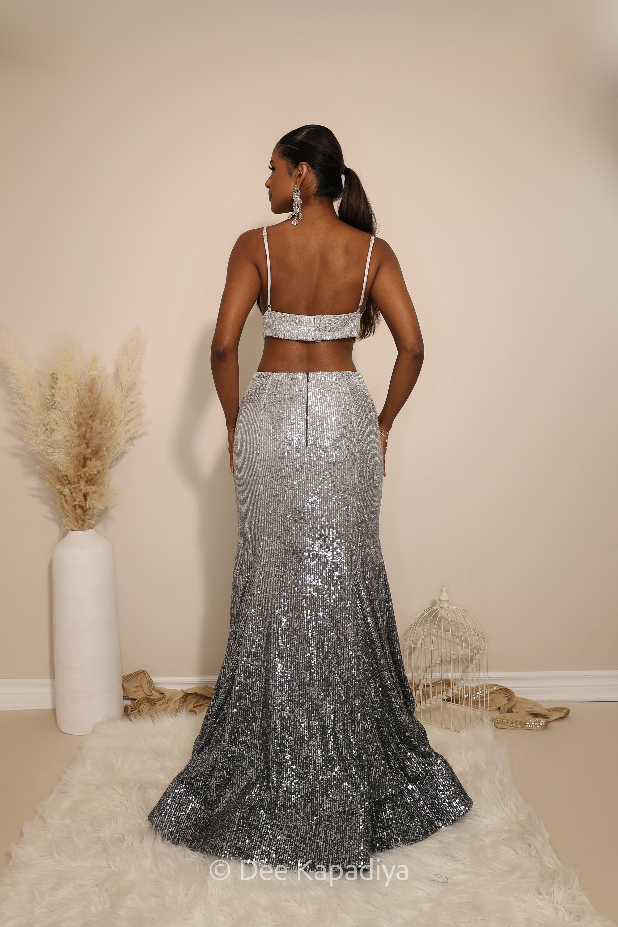 a-whole-lewk-grey-back