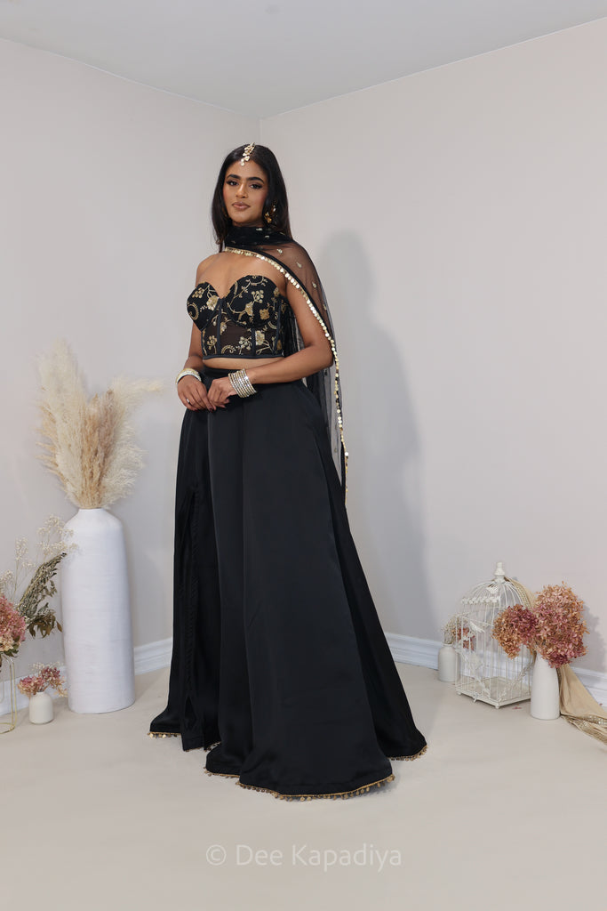   EVE CORSET GEET LEHENGA SET  