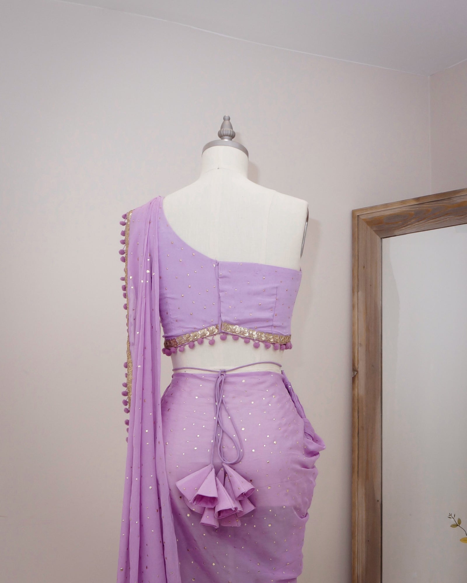 MUSE 2.0 DHOTI SAREE SILHOUETTE